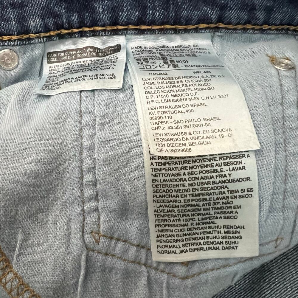 Levi's 505 Straight Leg Relaxed Fit Blue Denim Jeans | Men's Size 42X32 - Picture 6 of 11
